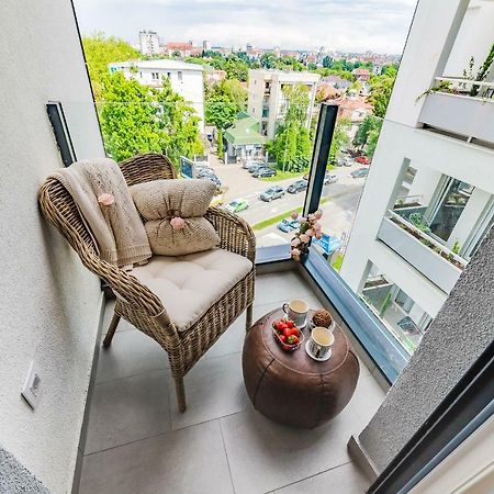 Apartmani Alexandar15 Novi Sad Exterior photo